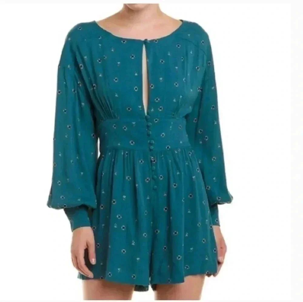 Free People Bohemian Shorts Romper. Size xsmall